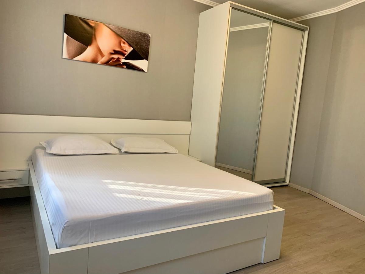 Мини-Гостиница Три Коня Pereyaslav-Khmelʼnytsʼkyy Dış mekan fotoğraf