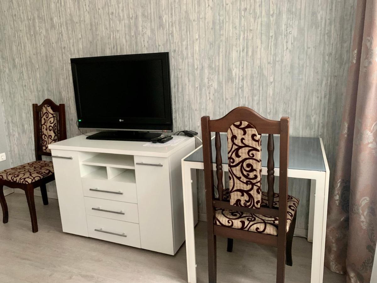 Мини-Гостиница Три Коня Pereyaslav-Khmelʼnytsʼkyy Dış mekan fotoğraf